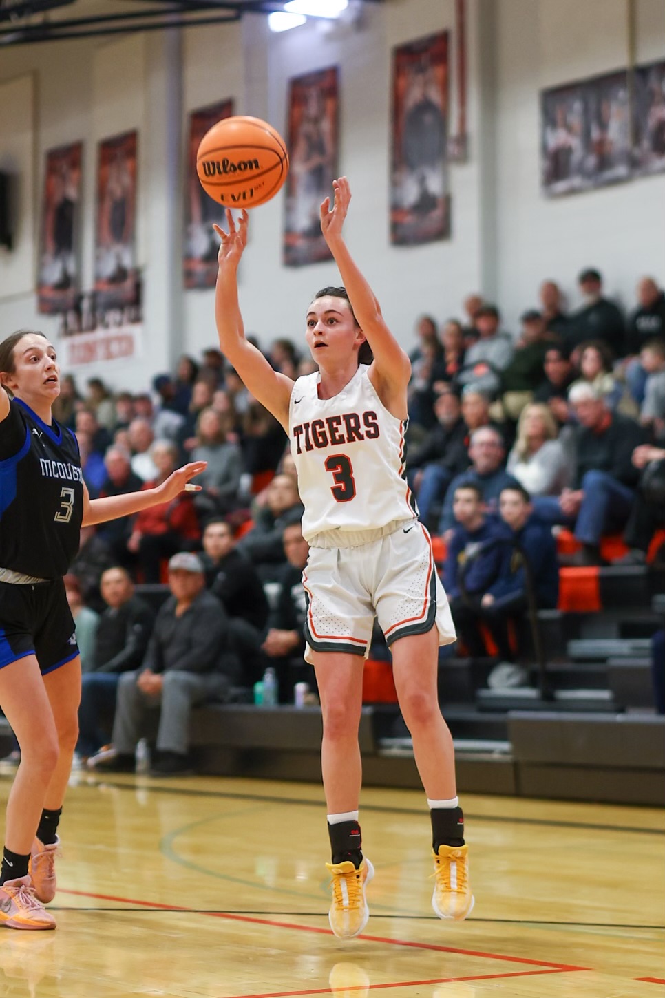 Douglas girls survive McQueen - Vimarsana News