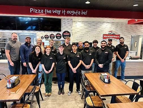 Mountain Mike’s Pizza opens new Sparks location.