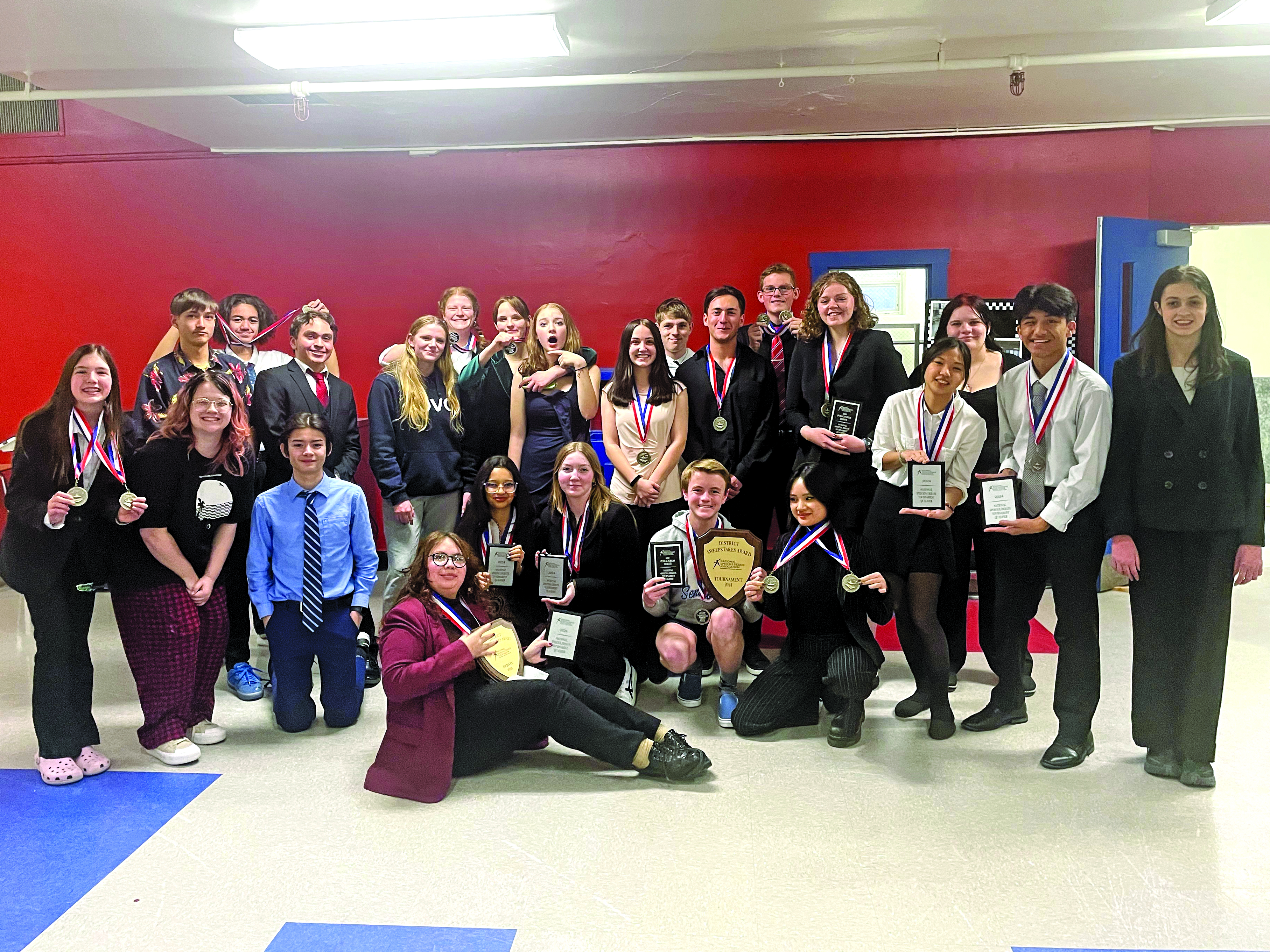 Carson High speech and debate qualifies 10 for nationals - Vimarsana News