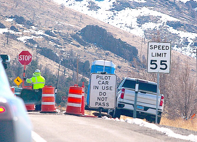 Single-lane closures are expected to begin Monday on Highway 395 from Ray May Way south to the state line.