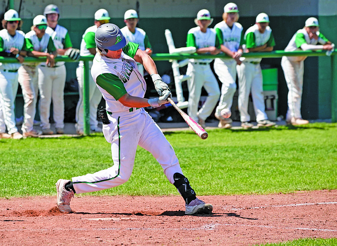 Fallon's Baylor Sandberg blasts a home run to give the Greenwave the lead in Thursday’s state-opening win over The Meadows.