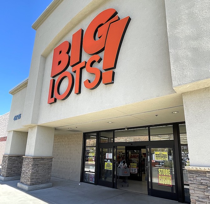 Outside Big Lots on Oct. 14, a closing sign present on the front door.