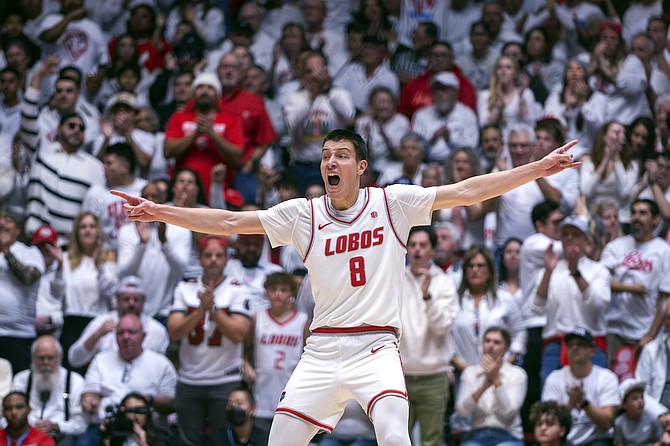 No. 2 New Mexico (17-4) will get a shot at top-ranked Utah State (18-2) on Saturday.