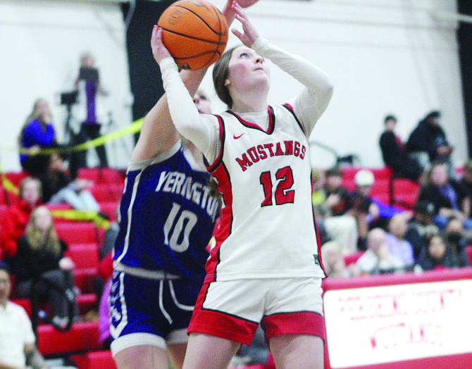 Pershing County’s Kyra Cerini visualizes her shot.