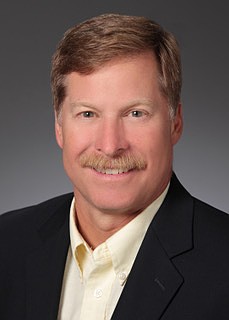 Tom Dubos
