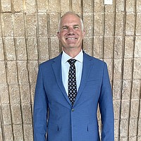 Supervisors to consider $228,000 annually for new city manager
