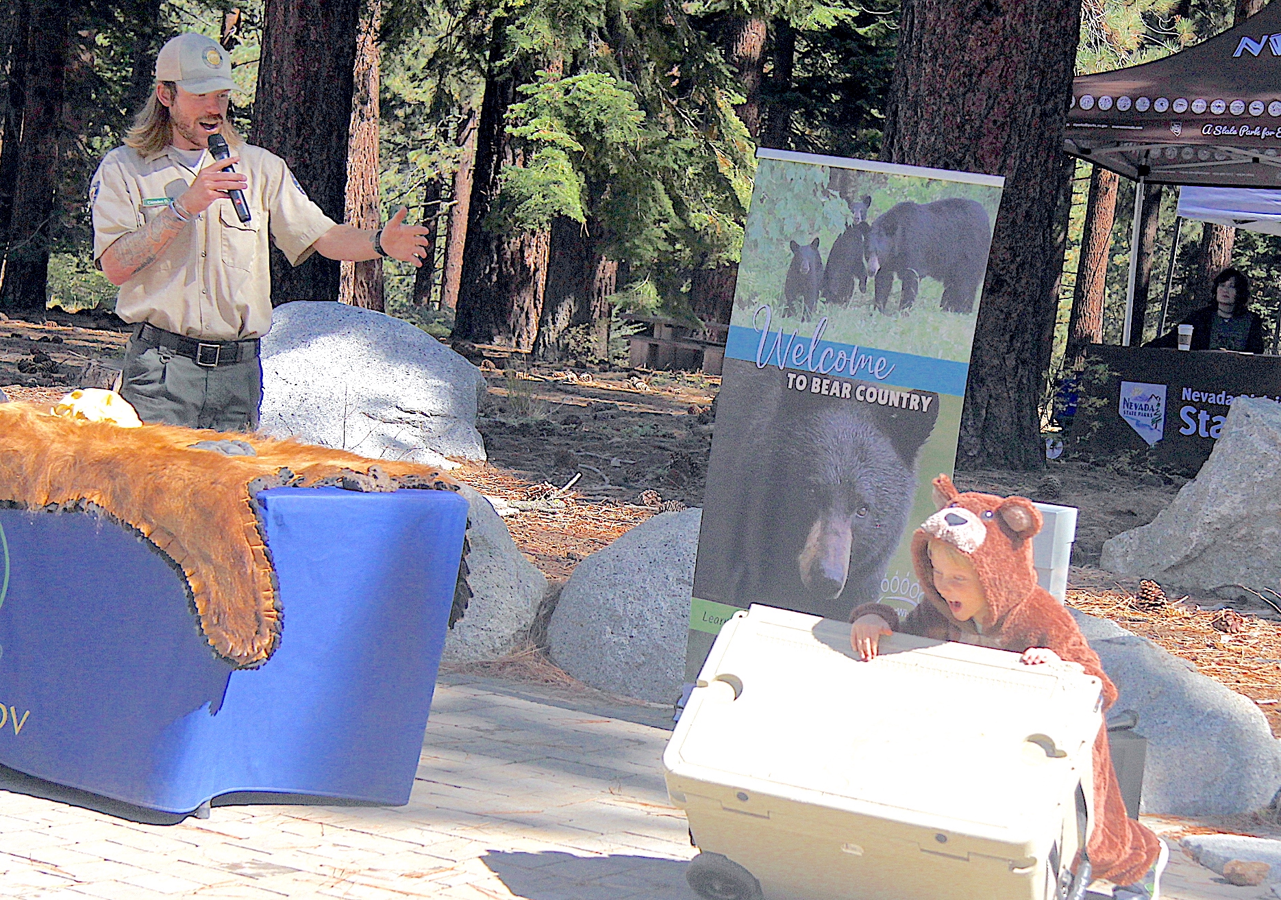 Scare the bears core message at Bear Fest | Serving Minden-Gardnerville ...