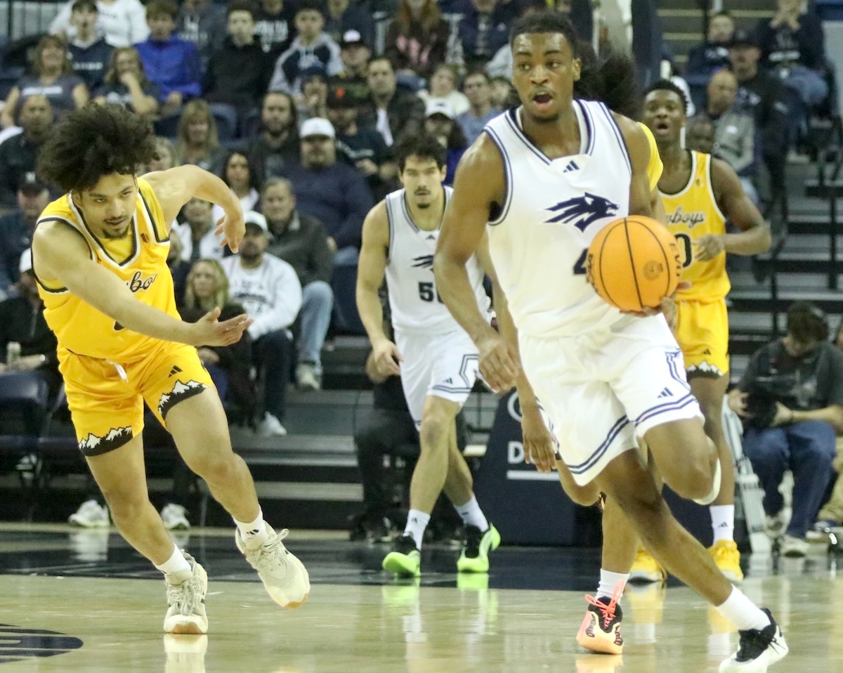 Pack’s long-range shooting sinks Wyoming