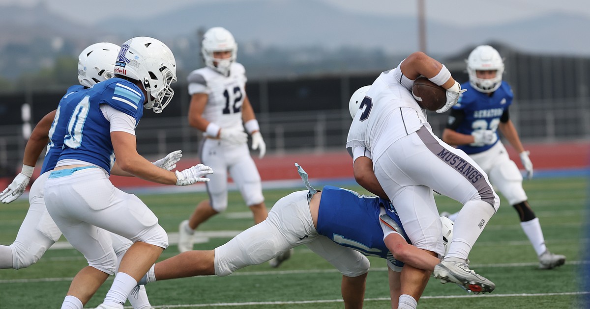 Douglas vs. Carson football: The Rivalry has earliest date since 1990 ...