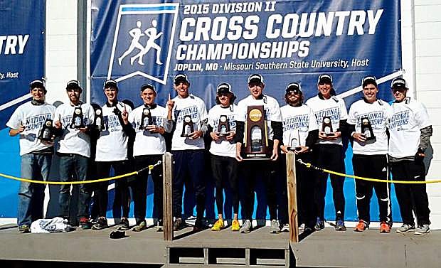 Nathanael Williams, fourth from right, and Colorado School of Mines won th Division II national title in men&#039;s cross country.