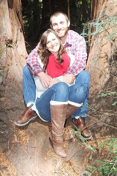 Katelyn Iris Francoeur and Garrett John Rodgers are engaged to marry Oct. 8 in Genoa.