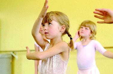 Abbi Cowan, 4, follows instruction during the beginning-ballet class at the Western Nevada Performing Arts Center Wednesday.                          Rick Gunn Nevada appeal