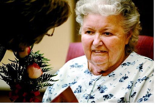 Cathleen Allison/Nevada Appeal Alzheimer&#039;s supervisor Pam Benner, left, talks with Rita Oviatt about Oviatt&#039;s 80th birthday Friday at Merrill Gardens in Gardnerville. The 2004 Memory Walk honored the octogenarian.