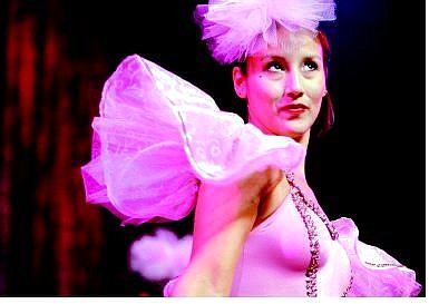 Chad Lundquist/Nevada Appeal  Robin Kato performs in the &quot;Crazy for You&quot; dress rehearsal on Sept. 19.