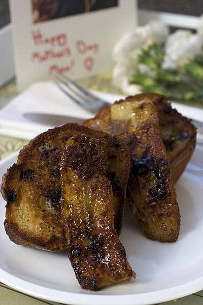 Larry Crowe/Associated Press When planning breakfast for a special occasion give your store-bought muffins a makeover by adding caramelized bananas. Caramelized fruit is an easy way to make any breakfast (or dessert) decadent.