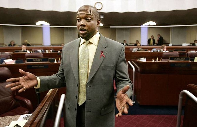 Cathleen Allison/Nevada Appeal Nevada Assemblyman William Horne, D-Las Vegas, talks Friday on the Assembly floor at the Legislature. The Assembly voted unanimously Friday for Horne&#039;s bill reinstating a &quot;guilty but mentally ill&quot; plea.