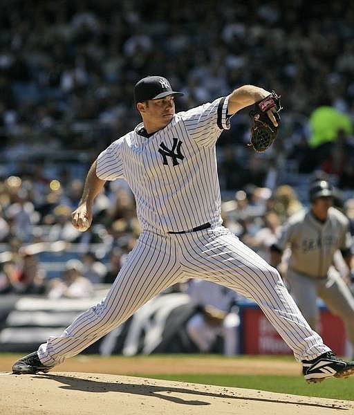 New York Yankees pitcher Darrell Rasner delivers a pitch against the  Seattle Mariners in the Yankees&#039; 5-0 shutout of the Mariners in  their baseball game at Yankee Stadium in New York, Sunday,May 6, 2007. (AP Photo/Kathy Willens)