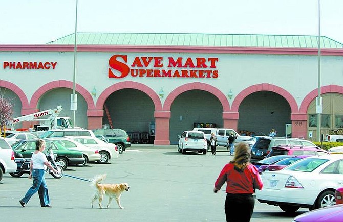BRAD HORN/Nevada Appeal The Save Mart Supermarket on Highway 50 East is one of three former Albertsons locations converting to the new name. Albertsons sold almost all of its Northern Nevada locations to the Modesto, Calif.-based company in February.