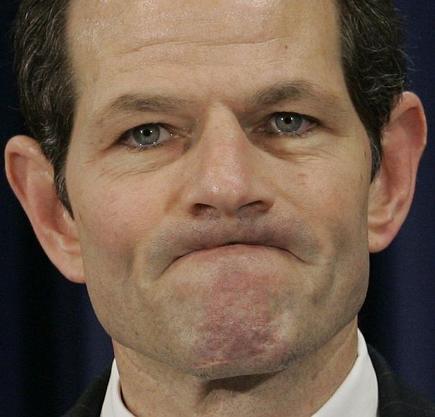 **  ALTERNATE CROP ** New York State Gov. Eliot Spitzer makes a statement to reporters during a news conference Monday, March 10, 2008 in New York where he apologized to his family and the public after a report that he was involved in a prostitution ring. (AP Photo/Mary Altaffer)