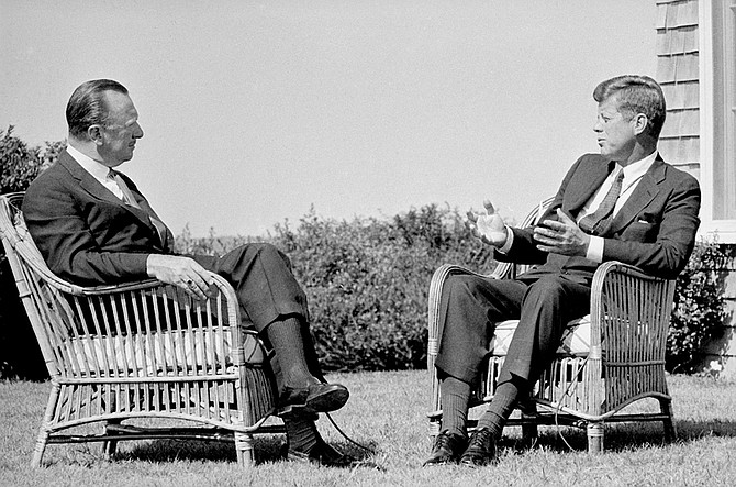 FILE - In this  Sept. 2, 1963 photo provided by CBS, President John Kennedy talks with Walter Cronkite during a taped television interview at the President&#039;s summer home at Hyannis Port, Ma. Famed CBS News anchor Walter Cronkite, known as the &#039;most trusted man in America&#039; has died, Friday, July 17, 2009. He was 92.(AP Photo/CBS, File)  ** NO SALES **