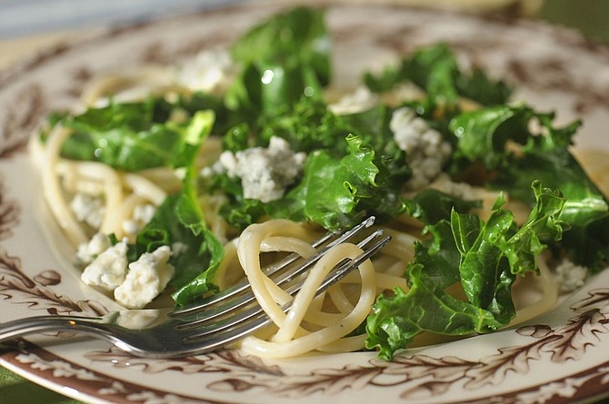 Kale with Spaghetti and Gorgonzola Cheese.