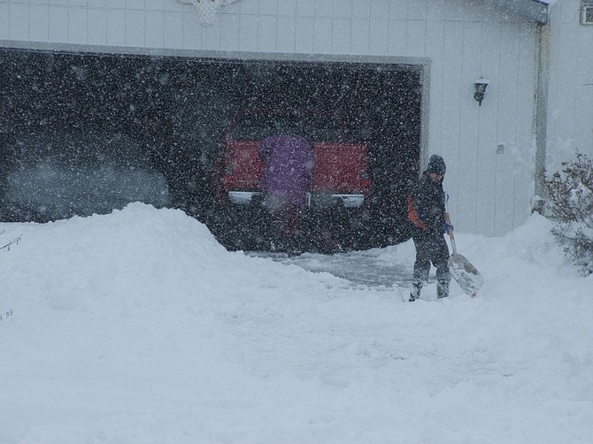 Lyon County residents begin digging out.