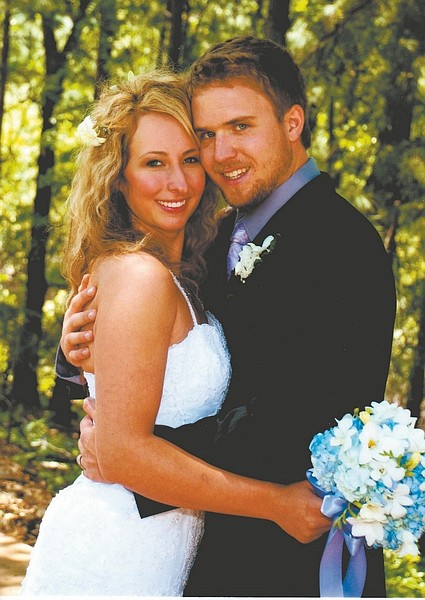 CourtesyBrenda Ferris and Jason Klug were wed in Grass Valley, Calif.