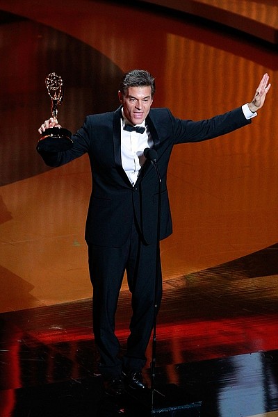 Dr. Mehmet Oz accepts the Outstanding Talk Show Host award onstage during the Daytime Emmy Awards on Sunday June 19, 2011 in Las Vegas. (AP Photo/Jeff Bottari)