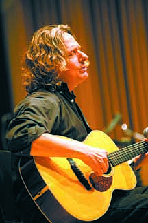 Contemporary folk singer/songwriter Eric Hansen will be in concert Sept. 10 in Carson Valley. A spaghetti dinner will be held Aug. 26 to raise funds for his appearance.