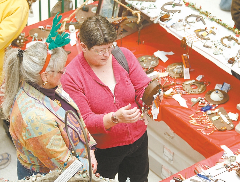 Resurrection High School Craft Fair Photos Cantik