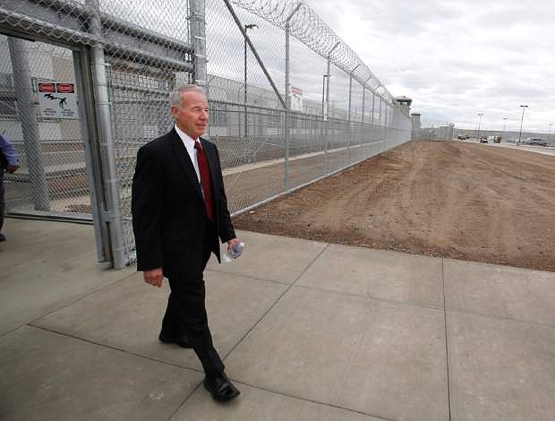 FILE - In this photo taken Tuesday, June 25, 2013, Corrections Secretary Jeffrey Beard walks into the new California Correctional Health Care Facility, in Stockton, Calif.  California inmates have ended a nearly two-month hunger strike to protest the prison system&#039;s isolation policies, prison officials said Thursday, Sept. 5, 2013. More than 30,000 inmates had been refusing meals when the strike began in early July. By this week the number had dwindled to 100 strikers, including 40 who had been on strike continuously since July 8. (AP Photo/Rich Pedroncelli, file)