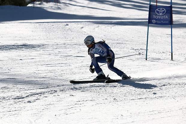 Allson Greene competes in the giant slalom for Carson High.