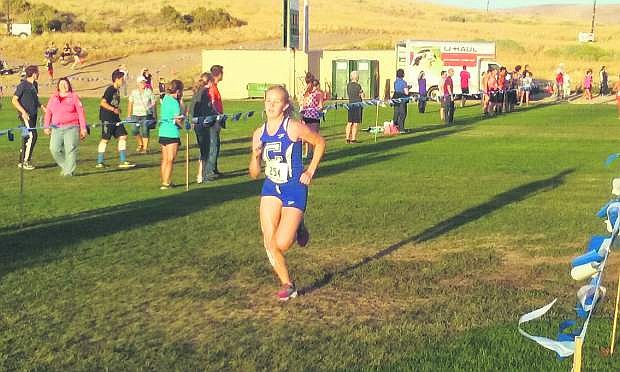 Jaidyn Shephard placed fifth in the JV girls race for Carson.