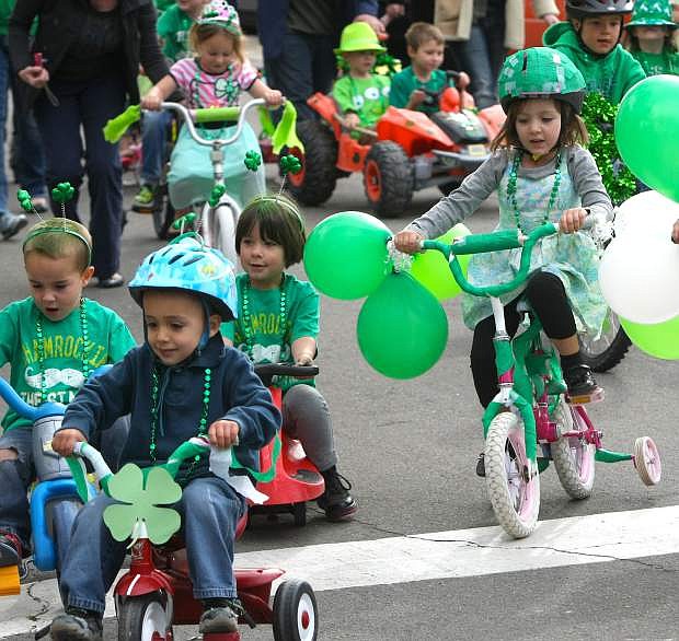 More than 30 children participated in the annual Kinderland St. Patrick&#039;s Day parade on Tuesday.