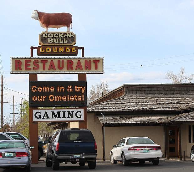 After almost 40 years at its South Taylor Street location, the Cock-n-Bull closed its doors on Sunday.