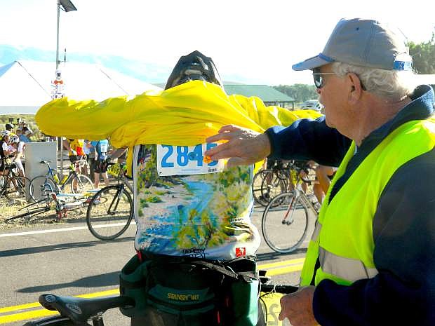 Each cyclist received a colored sticker at the base of each pass before continuing on the ride.