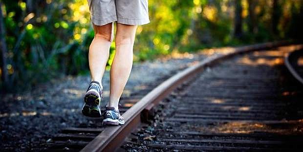 Lifestyle changes like exercising can help ease pain from varicose veins and keep them from getting worse.