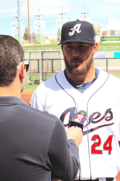 Reno Aces retire Brett Butler's jersey