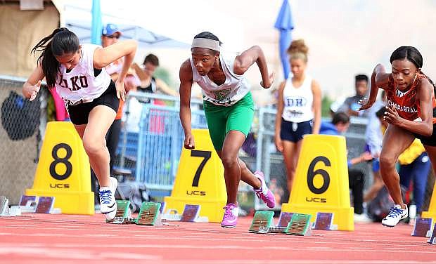 Fallon&#039;s Kyndal Collins runs out of the blocks in the 100-meter dash on Saturday.