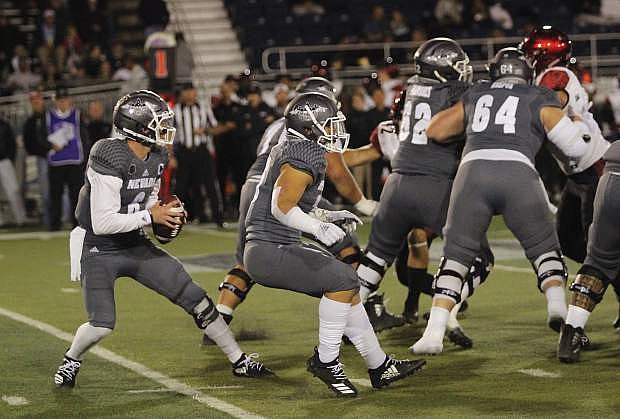Nevada quarterback Ty Gangi sets up against San Diego State during their Oct. 27 game at Mackay Stadium.