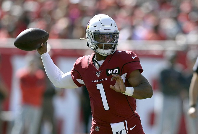 Arizona Cardinals quarterback Kyler Murray (1) throws a pass against the Tampa Bay Buccaneers during the first half of an NFL football game Sunday, Nov. 10, 2019, in Tampa, Fla. (AP Photo/Jason Behnken)