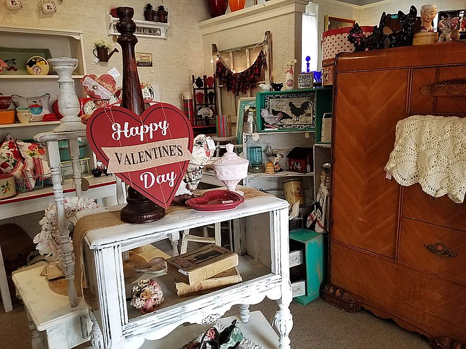 Aunt Bs 2, a second location for Brinda Schloss&#039;s antique and collectible store, features items from 10 local vendors.