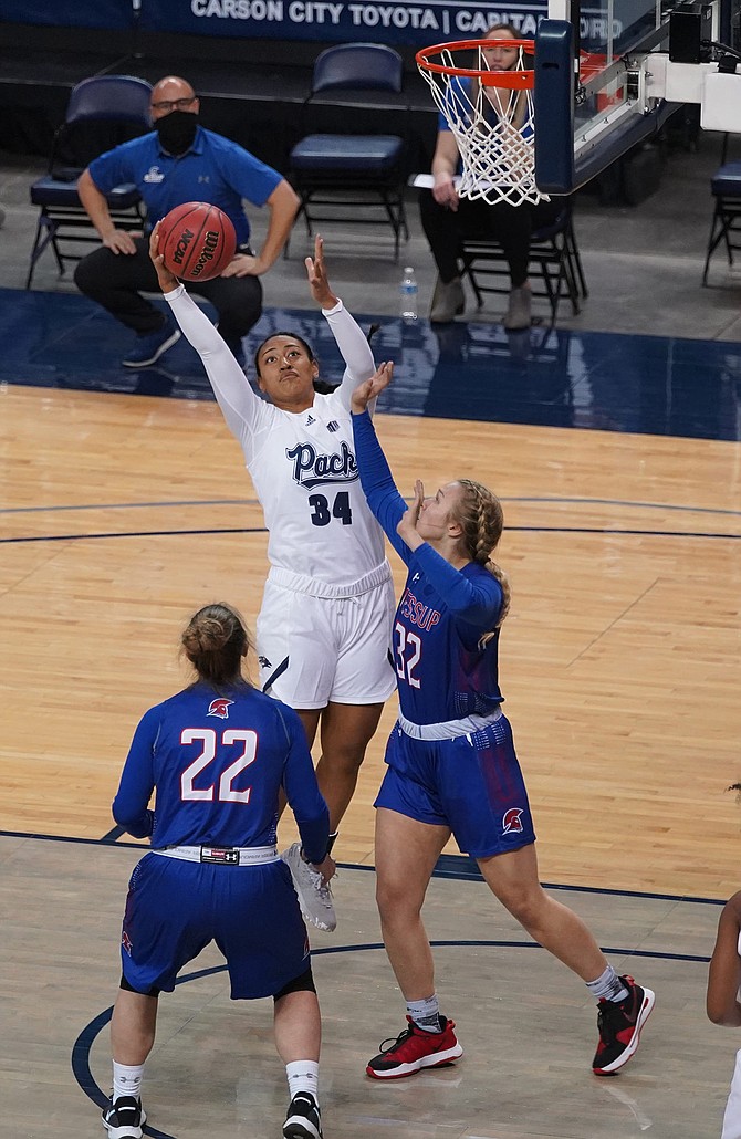 Leta Otuafi recorded a double-double in her Division I debut on Saturday. 