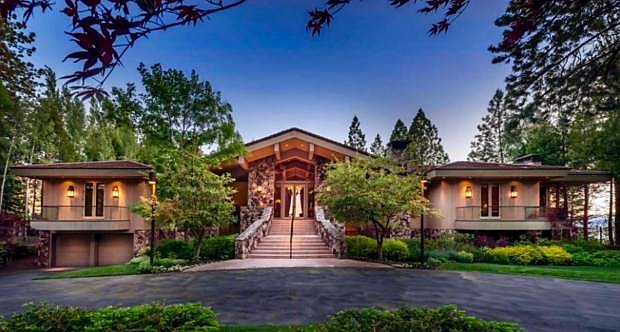 This estate, originally constructed for gaming mogul Steve Wynn, sold for an Incline Village record of $31.1 million.