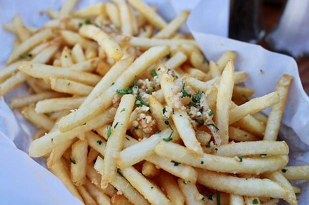 The garlic fries are inspired by those served at the Giant&#039;s AT&amp;T Park in San Francisco.