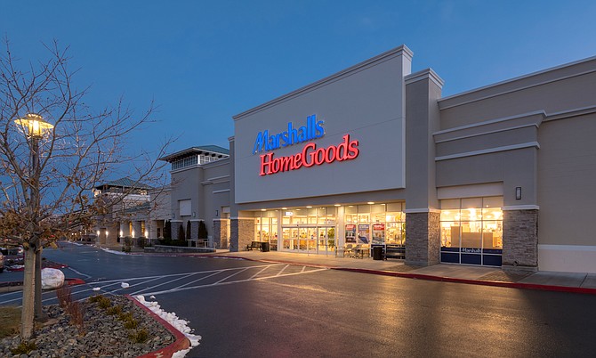 Marshalls/HomeGoods is the other main anchor tenant.